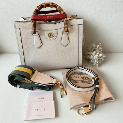 Gucci – Diana Medium Tote Bag