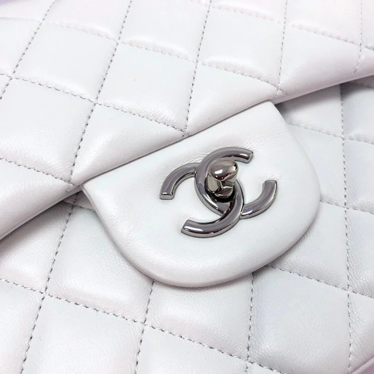 Chanel Classic Single Flap Bag – Off White