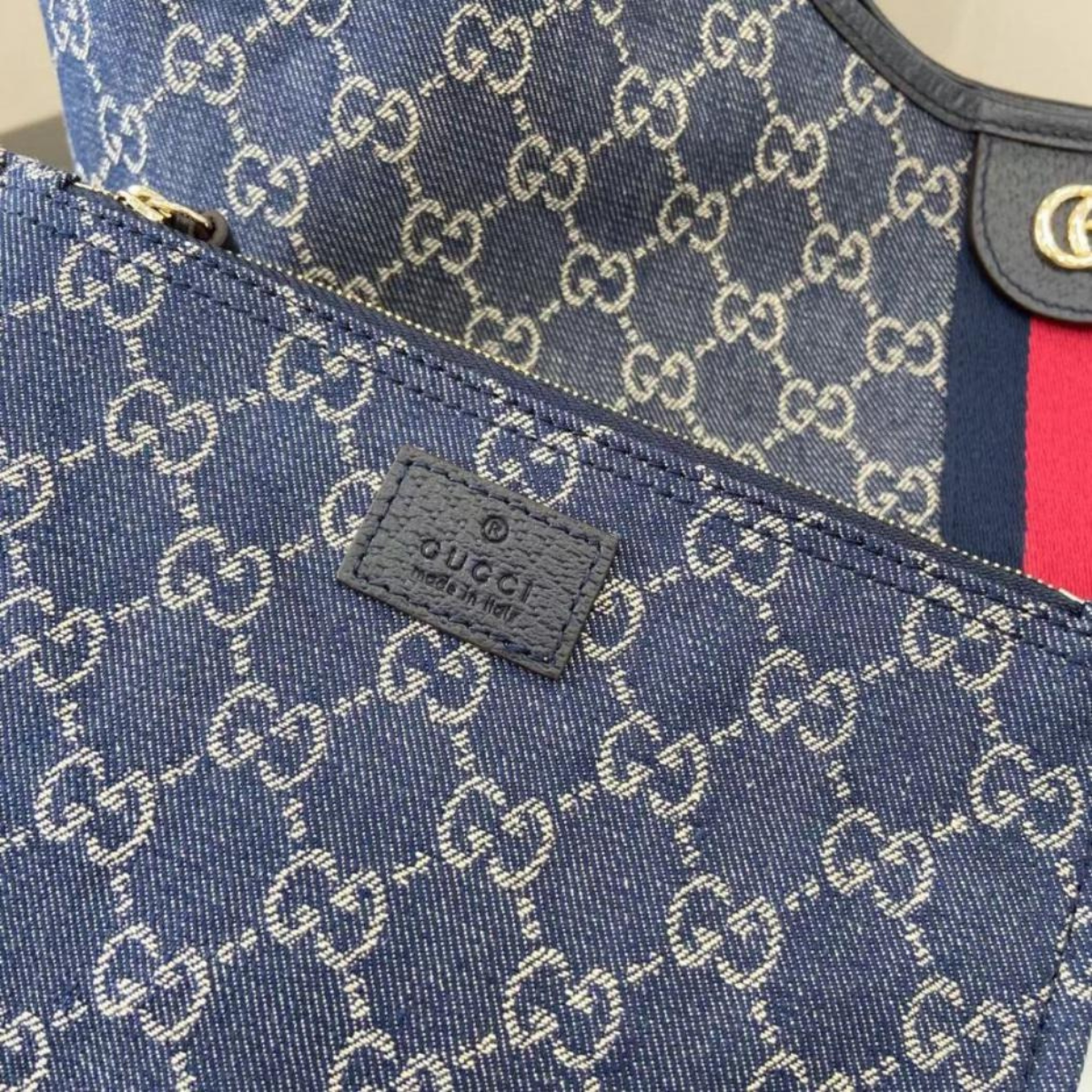 Gucci – Large Giglio Shopper Bag