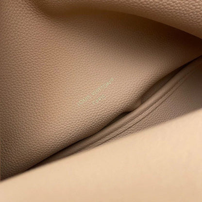 Louis Vuitton – Neverfull Inside Out MM bag