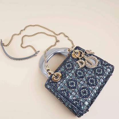 Dior – Lady Dior Mini Pearls bag