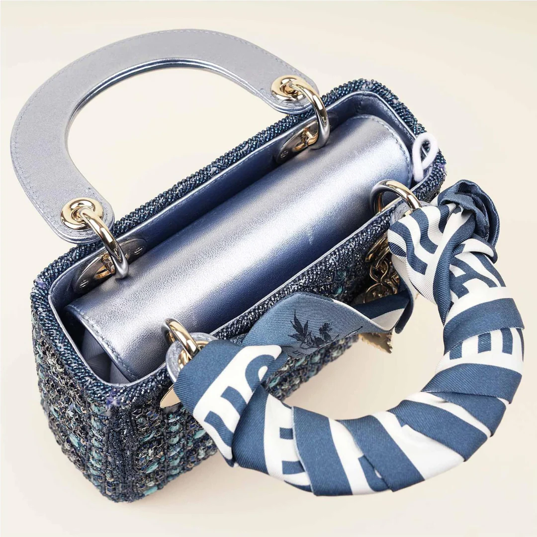 Dior – Lady Dior Mini Pearls bag
